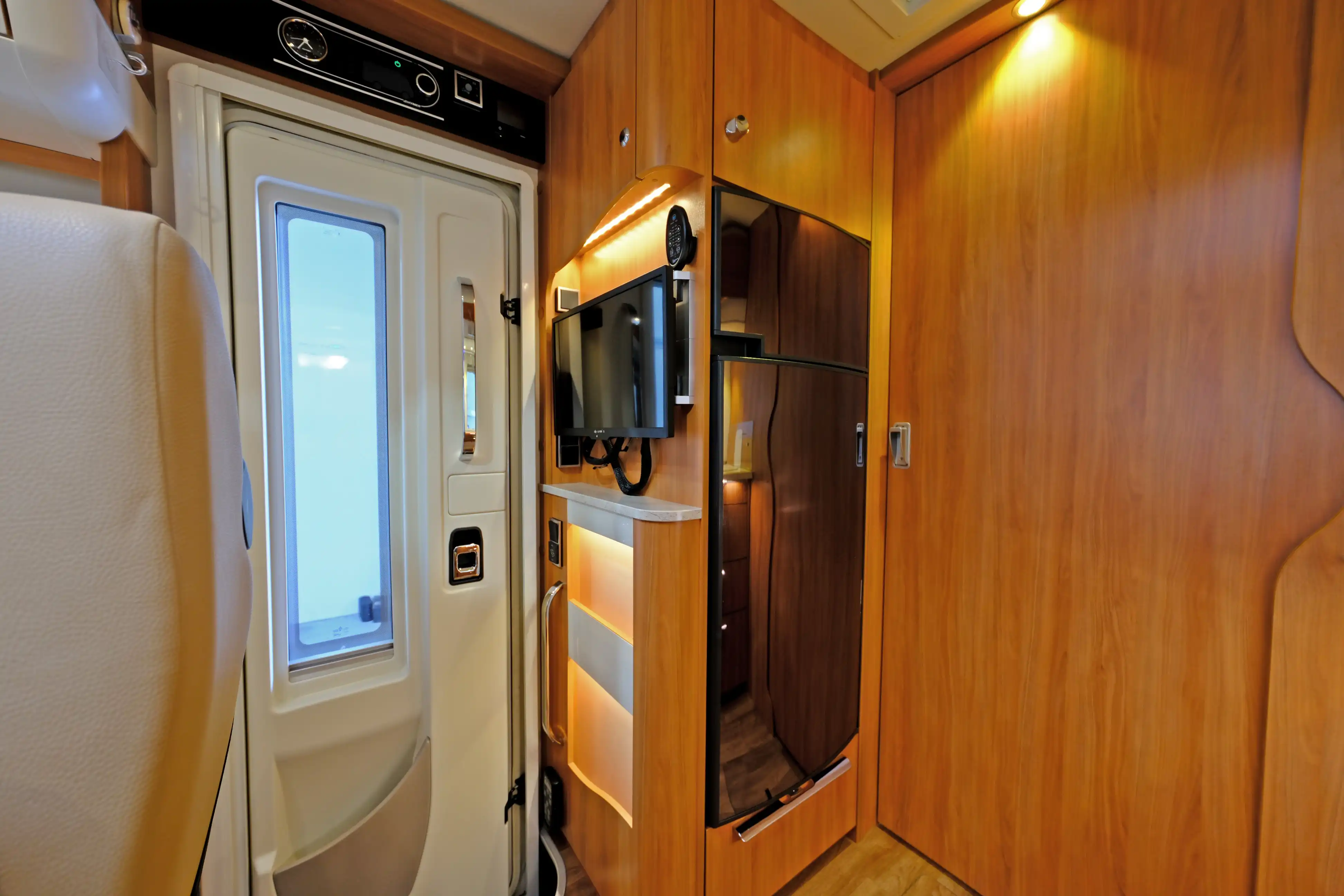 HYMER-ERIBA B 584 DL